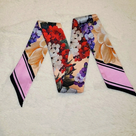 New Floral Print Satin Skinny Scarf Twilly - Picture 3 of 4